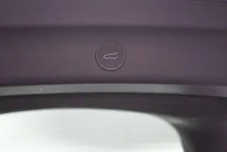Tesla Model Y 2023 AWD Long Range 4dr Crossover