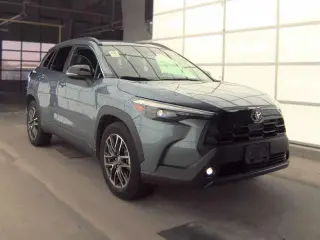 Toyota Corolla Cross 2026 XLE 4dr Crossover