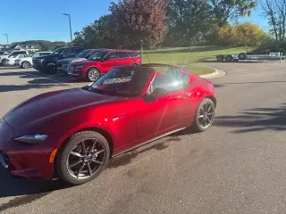 Mazda MX-5 Miata RF 2019 Grand Touring 2 puertas convertible 6M
