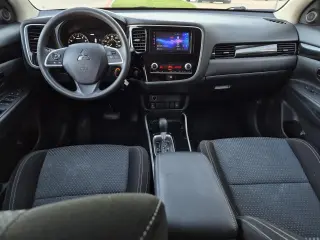 Mitsubishi Outlander 2020 AWD ES 4dr SUV
