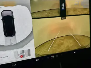 Tesla Model Y 2026 Premium 4dr SUV