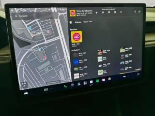 Tesla Model X 2023 AWD Standard Range 4dr SUV