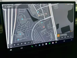 Tesla Model X 2023 AWD Standard Range 4dr SUV