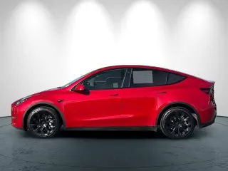 Tesla Model Y 2022 AWD Long Range 4dr Crossover