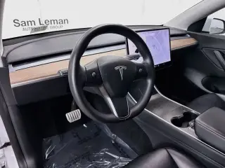Tesla Model Y 2020 AWD Performance 4dr Crossover