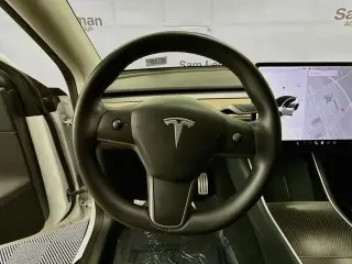 Tesla Model Y 2020 AWD Performance 4dr Crossover