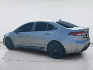 Toyota Corolla 2026 SE Sedán 4 puertas