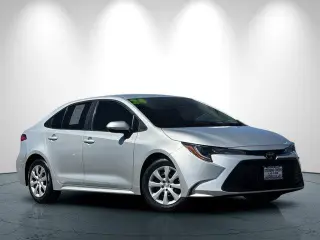 Toyota Corolla 2024 LE 4dr Sedán
