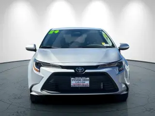 Toyota Corolla 2024 LE 4dr Sedán