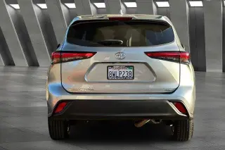 Toyota Highlander 2021 LE 4dr SUV