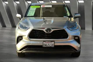 Toyota Highlander 2021 LE 4dr SUV