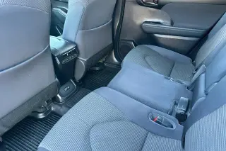 Toyota Highlander 2021 LE 4dr SUV