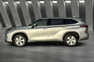 Toyota Highlander 2021 LE 4dr SUV