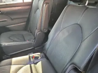 Toyota Highlander Hybrid 2023 AWD Limited 4dr SUV