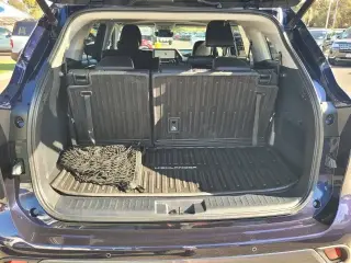 Toyota Highlander Hybrid 2023 AWD Limited 4dr SUV