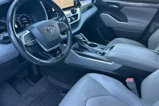 Toyota Highlander 2023 AWD Limited 4dr SUV