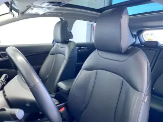 Kia Sportage 2026 SX 4dr SUV