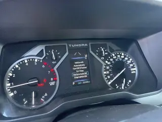 Toyota Tundra 2023 4x4 SR5 4dr CrewMax Cab Pickup SB
