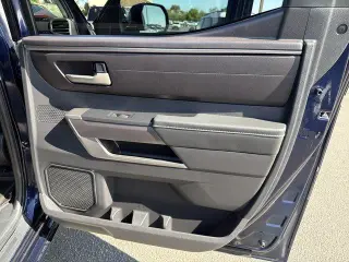 Toyota Tundra 2023 4x4 SR5 4dr CrewMax Cab Pickup SB