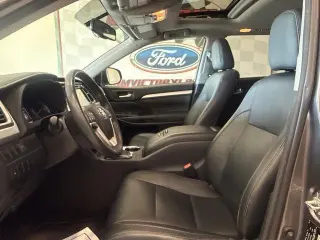 Toyota Highlander 2015 XLE 4dr SUV
