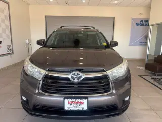 Toyota Highlander 2015 XLE 4dr SUV