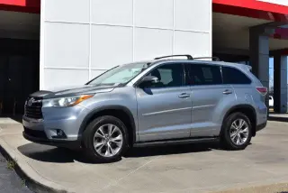 Toyota Highlander 2016 AWD LE 4dr SUV