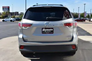 Toyota Highlander 2016 AWD LE 4dr SUV