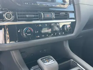 Nissan Pathfinder 2024 SL 4 SUV