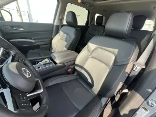 Nissan Pathfinder 2024 SL 4 SUV