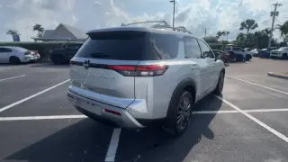 Nissan Pathfinder 2024 SL 4 SUV