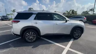 Nissan Pathfinder 2024 SL 4 SUV