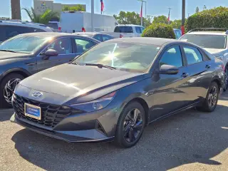 Hyundai ELANTRA 2021 SEL Sedán 4 puertas