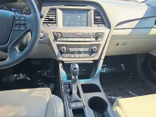 Hyundai SONATA 2017 Sport 4dr Sedán