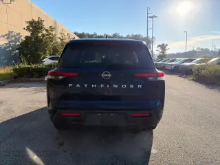 Nissan Pathfinder 2025 SV 4 SUV
