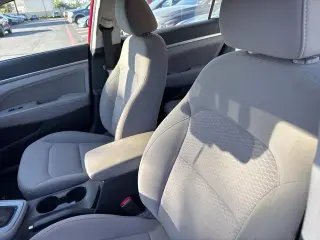 Hyundai ELANTRA 2020 Value Edition Sedán 4 puertas