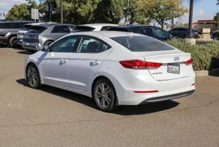Hyundai ELANTRA 2018 Edición Valor 4dr Sedán (EE.UU.)