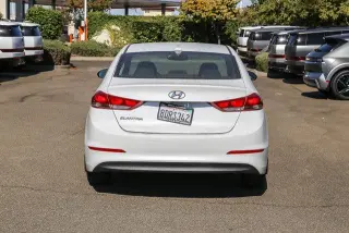 Hyundai ELANTRA 2018 Edición Valor 4dr Sedán (EE.UU.)