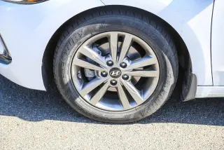 Hyundai ELANTRA 2018 Edición Valor 4dr Sedán (EE.UU.)