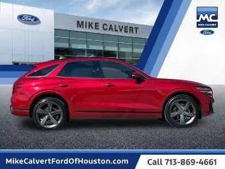 Genesis GV70 2024 AWD 3.5T Sport 4dr SUV
