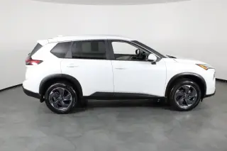 Nissan Rogue 2025 SV 4dr Crossover