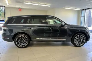 Lincoln Aviator 2020 AWD Black Label 4dr SUV