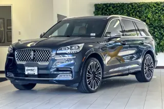 Lincoln Aviator 2020 AWD Black Label 4dr SUV