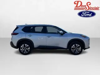Nissan Rogue 2021 SV 4dr Crossover