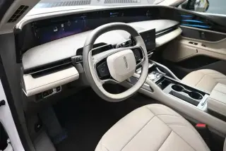 Lincoln Nautilus 2024 AWD Premiere 4dr SUV