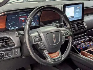 Lincoln Navigator 2021 4x4 Reserve 4dr SUV