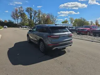 Lincoln Corsair 2024 AWD Reserve 4dr SUV