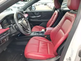 Lincoln Corsair 2023 Reserve 4 SUV