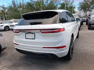 Lincoln Corsair 2023 Reserve 4 SUV