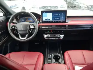 Lincoln Corsair 2023 Reserve 4 SUV