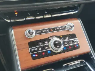 Lincoln Aviator 2021 AWD Reserve 4dr SUV